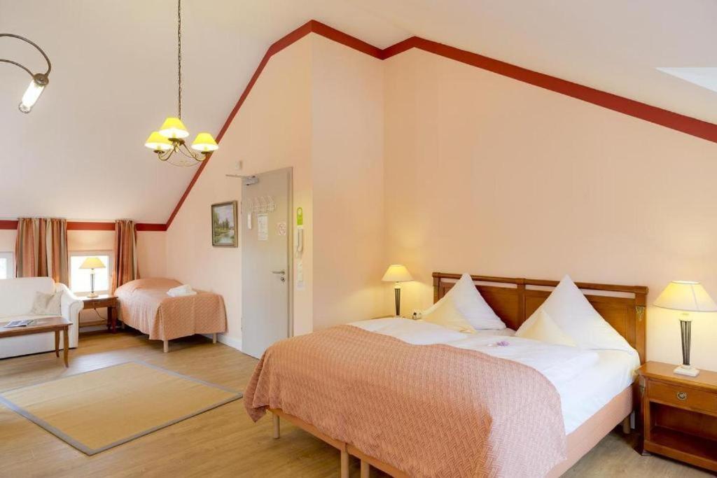 Hotel Villa Monte Vino Potsdam Bagian luar foto