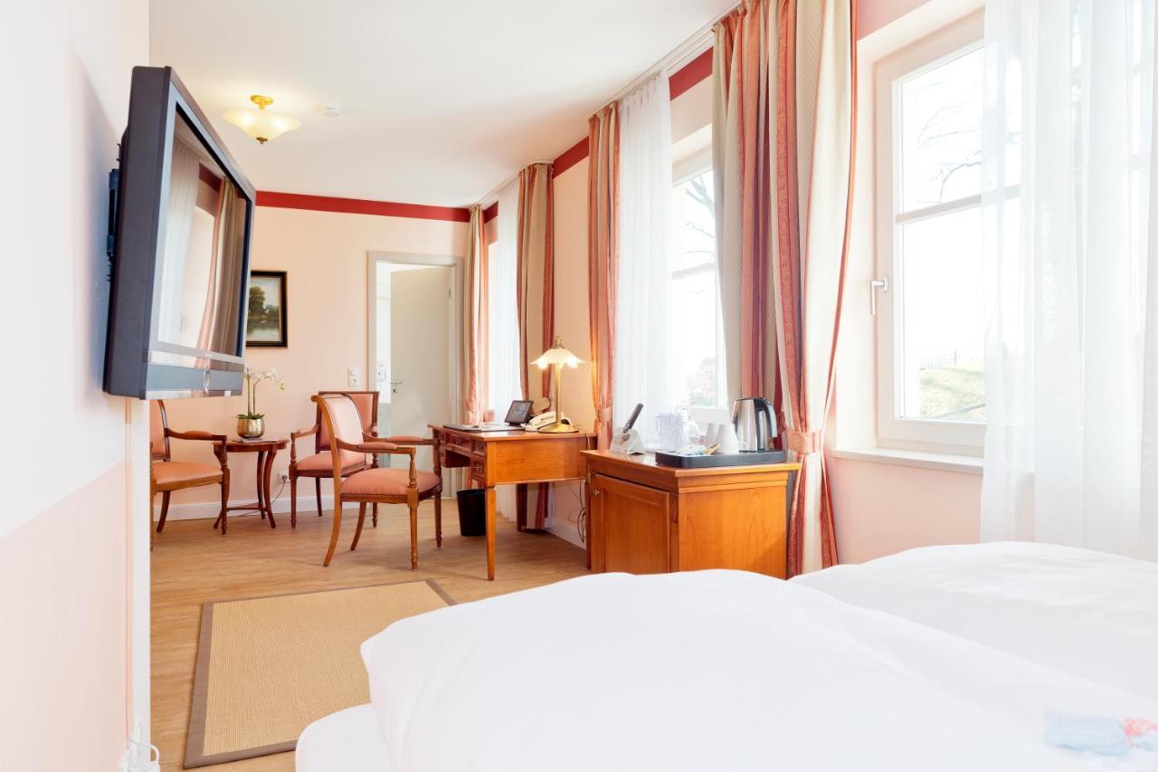 Hotel Villa Monte Vino Potsdam Bagian luar foto