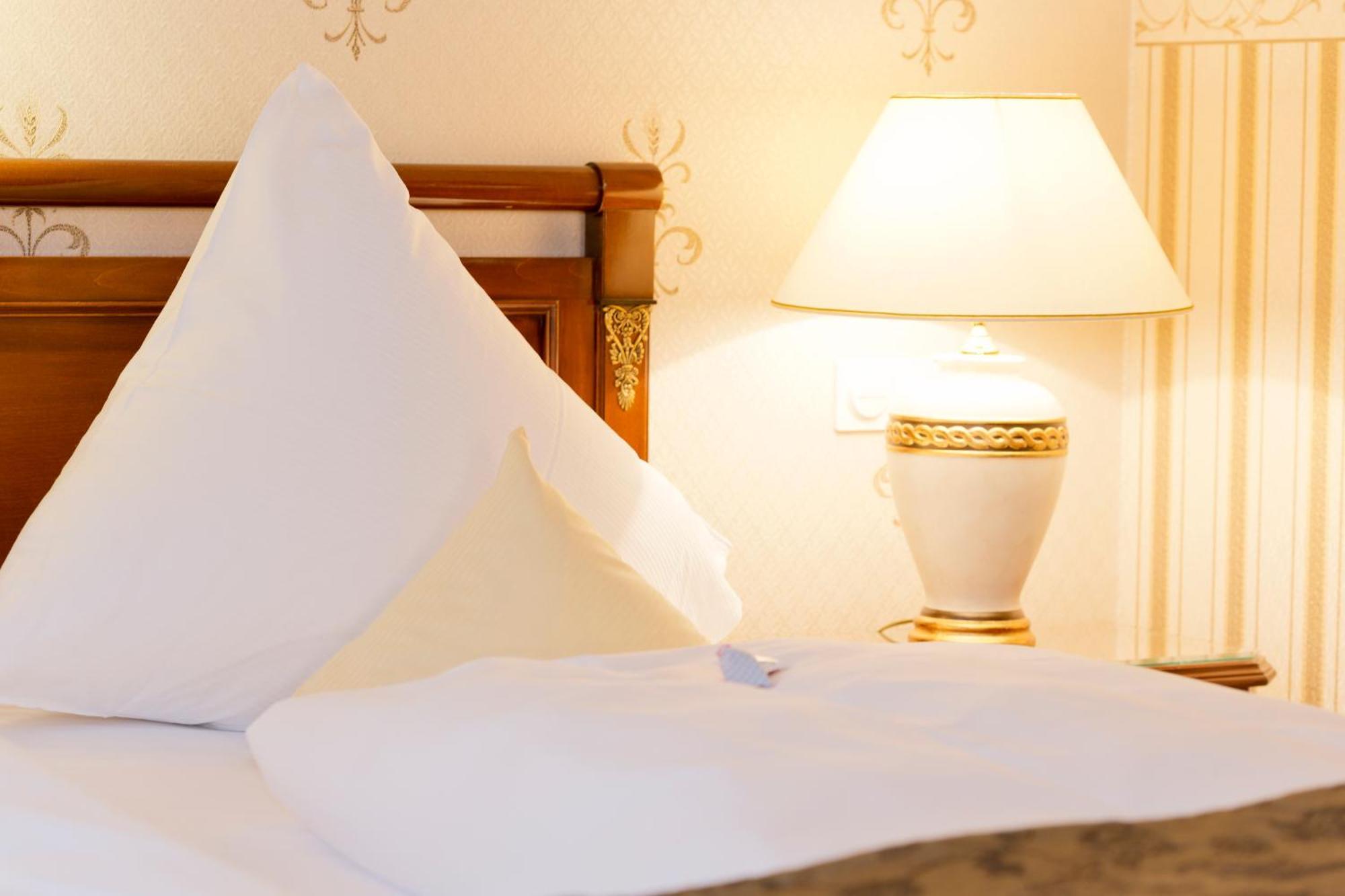 Hotel Villa Monte Vino Potsdam Bagian luar foto