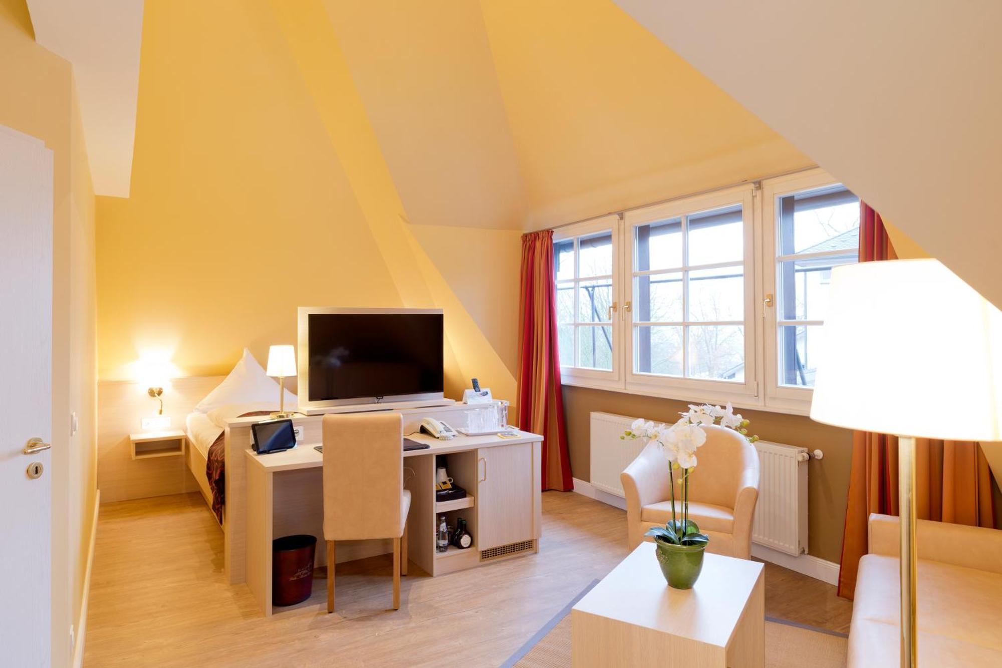 Hotel Villa Monte Vino Potsdam Bagian luar foto