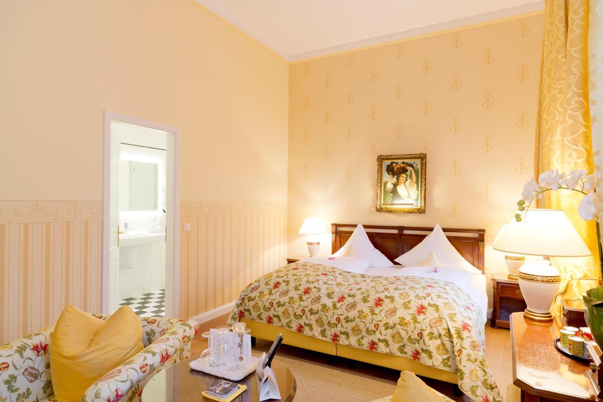 Hotel Villa Monte Vino Potsdam Bagian luar foto