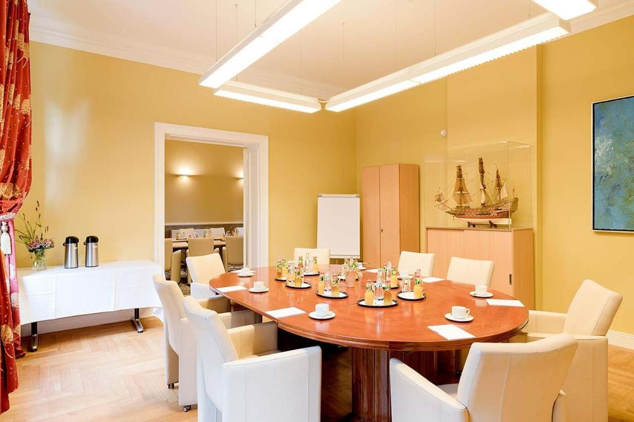 Hotel Villa Monte Vino Potsdam Bagian luar foto