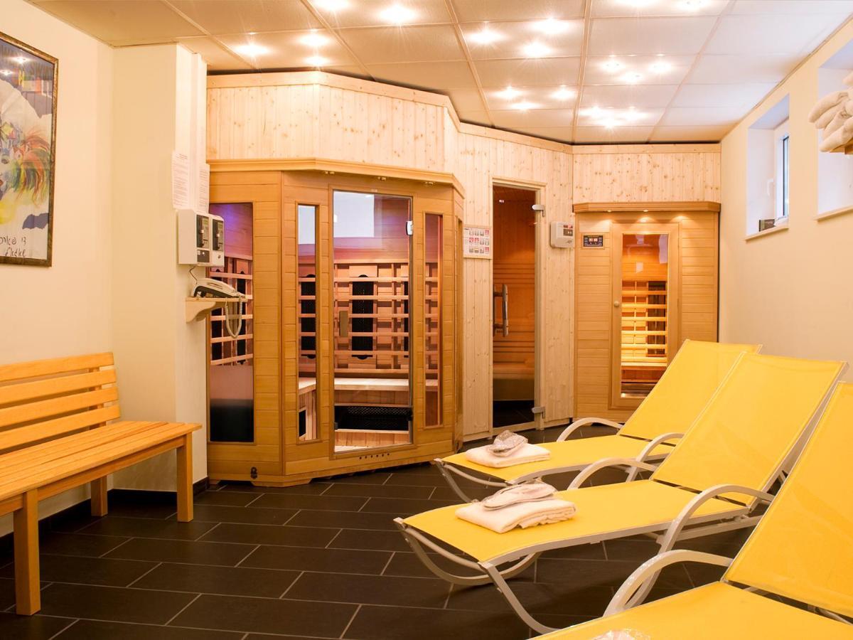 Hotel Villa Monte Vino Potsdam Bagian luar foto